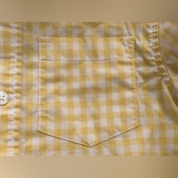 Short sleeve button down shirt, yellow, size small (6/7) - Picture 3 of 4